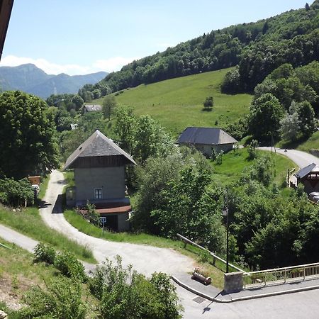 Bar Hotel Restaurant Le Margeriaz Les Déserts المظهر الخارجي الصورة