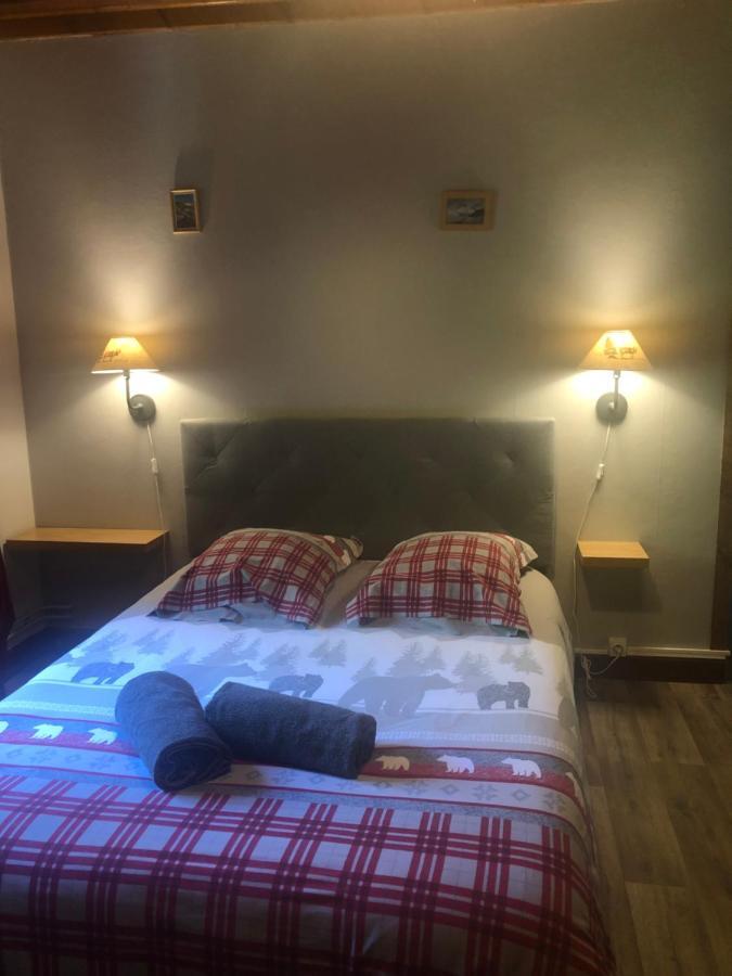 Bar Hotel Restaurant Le Margeriaz Les Déserts المظهر الخارجي الصورة