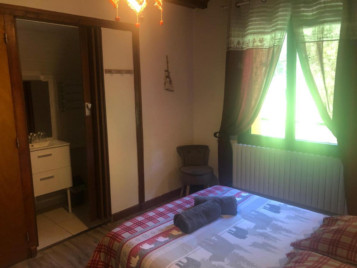 Bar Hotel Restaurant Le Margeriaz Les Déserts المظهر الخارجي الصورة